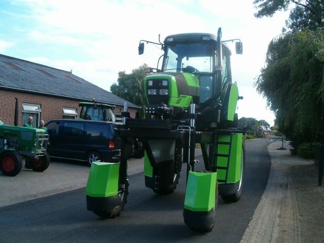 Deutz-Fahr Agroplus 310