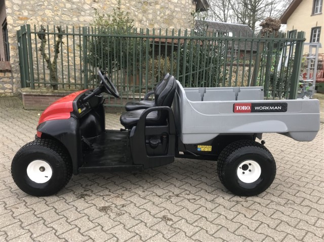 Toro Workman met kipbak