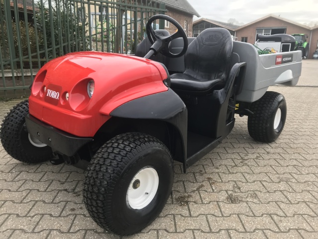 Toro Workman met kipbak