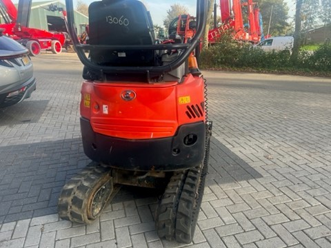 Kubota U17-3 minigraver