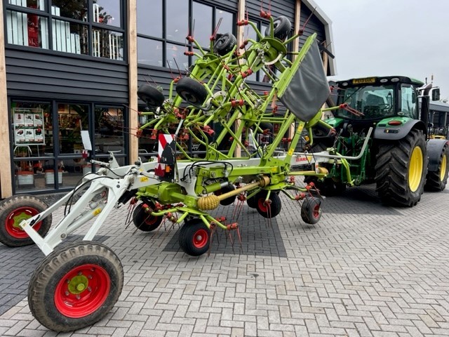 CLAAS VOLTO 1300T schudder