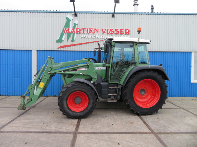 Fendt 312 Vario TMS met voorlader