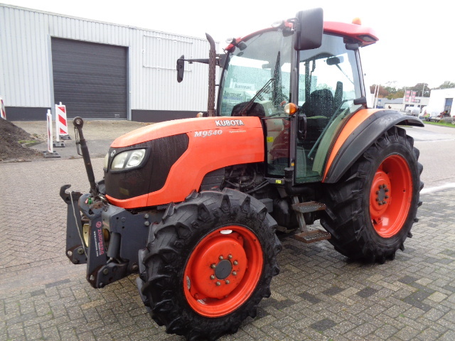 kubota m 9540