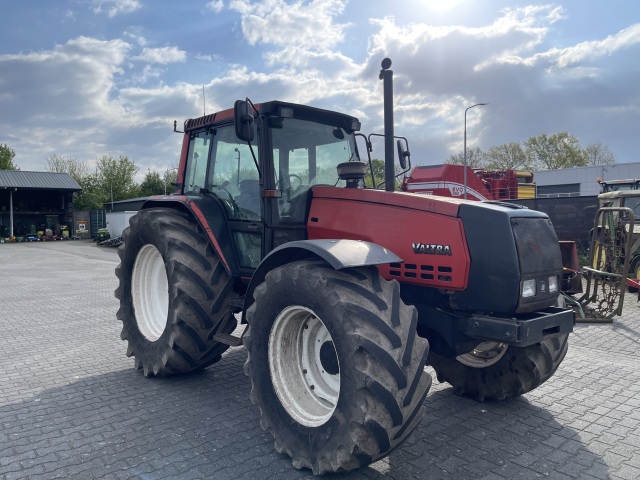 Valmet 8100