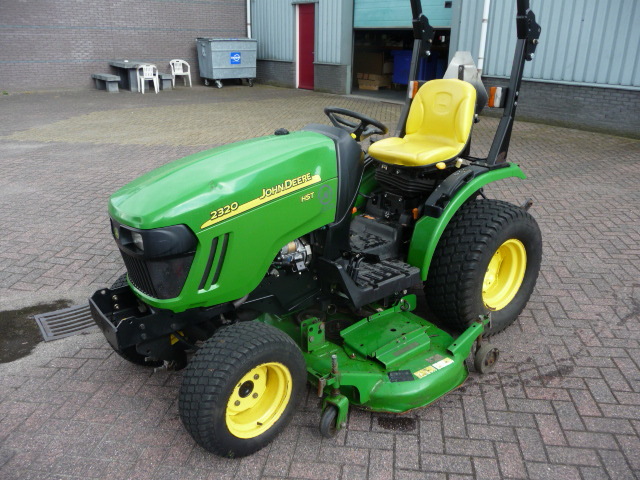 john deere 2320