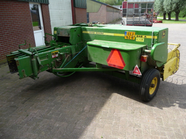 john deere 342 a