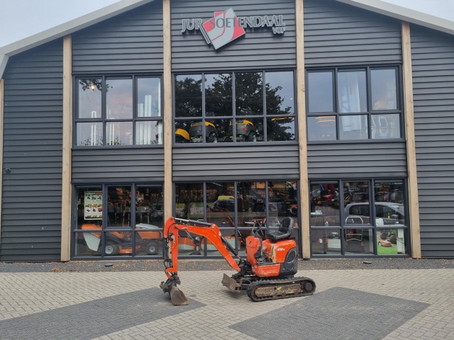 KUBOTA U10-3 minigraver 1120 kgs