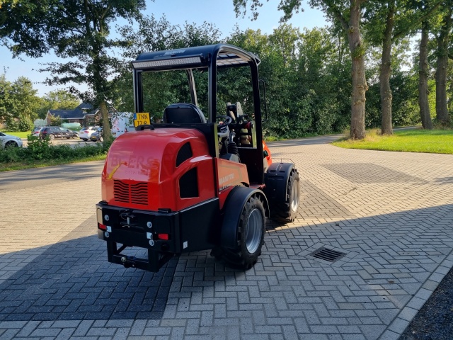 MANITOU MLA 4-50H shovel 2870 kgs