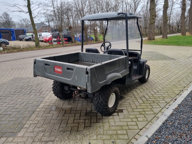 Toro UTV met elektrische kiepbak