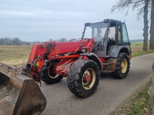 Gebruikte MANITOU MLA 628 powershift 6 m